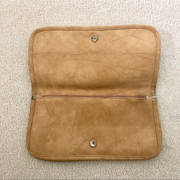 Vintage -  Tan Leather Clutch - Picture 2 of 4